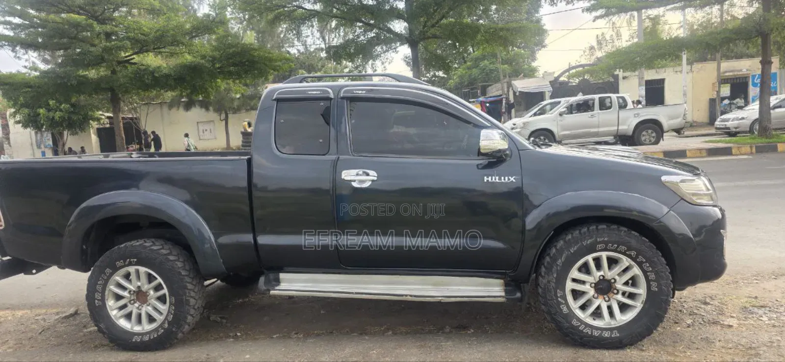 Toyota Hilux 2014 Black