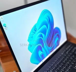 Photo - New Laptop LG Gram 15.6 16GB Intel Core I7 SSD 1T