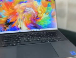 New Laptop Dell XPS 15 16GB Intel Core i7 SSD 512GB