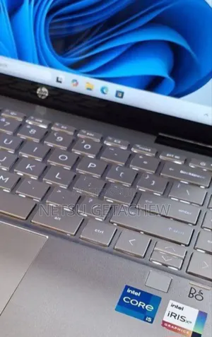 New Laptop HP Pavilion X360 8GB Intel Core I5 SSD 512GB