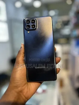 Photo - Samsung Galaxy M53 128 GB
