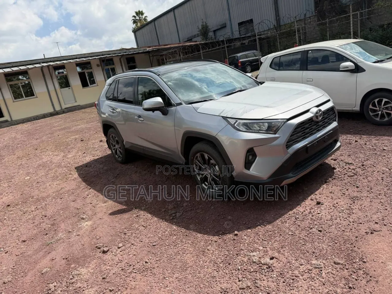 New Toyota RAV4 2022 Silver