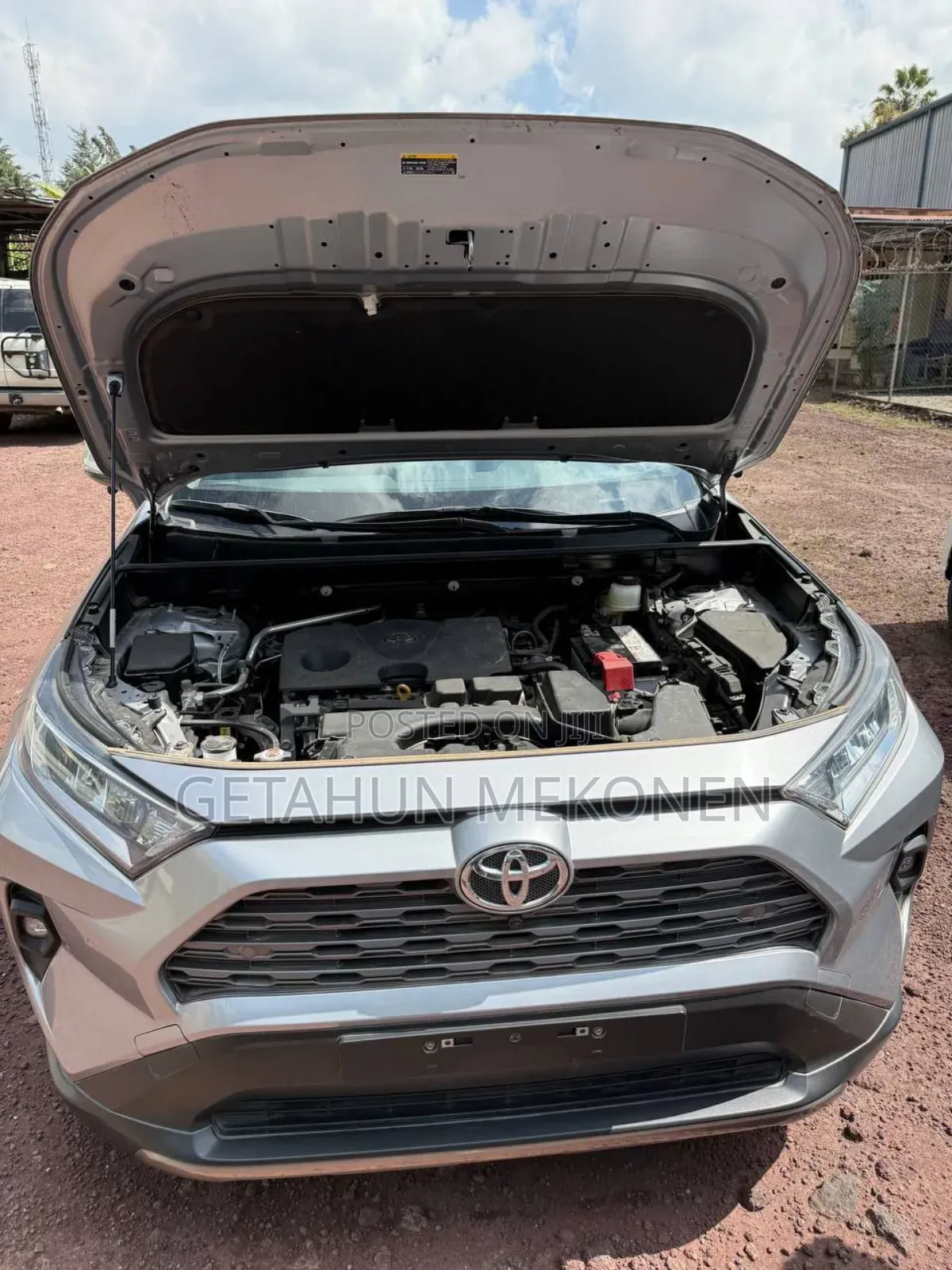 New Toyota RAV4 2022 Silver