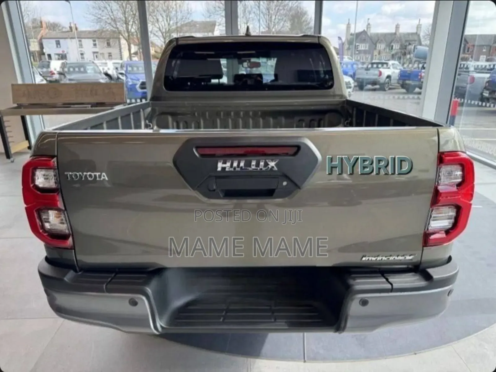 New Toyota Hilux 2025 Gray