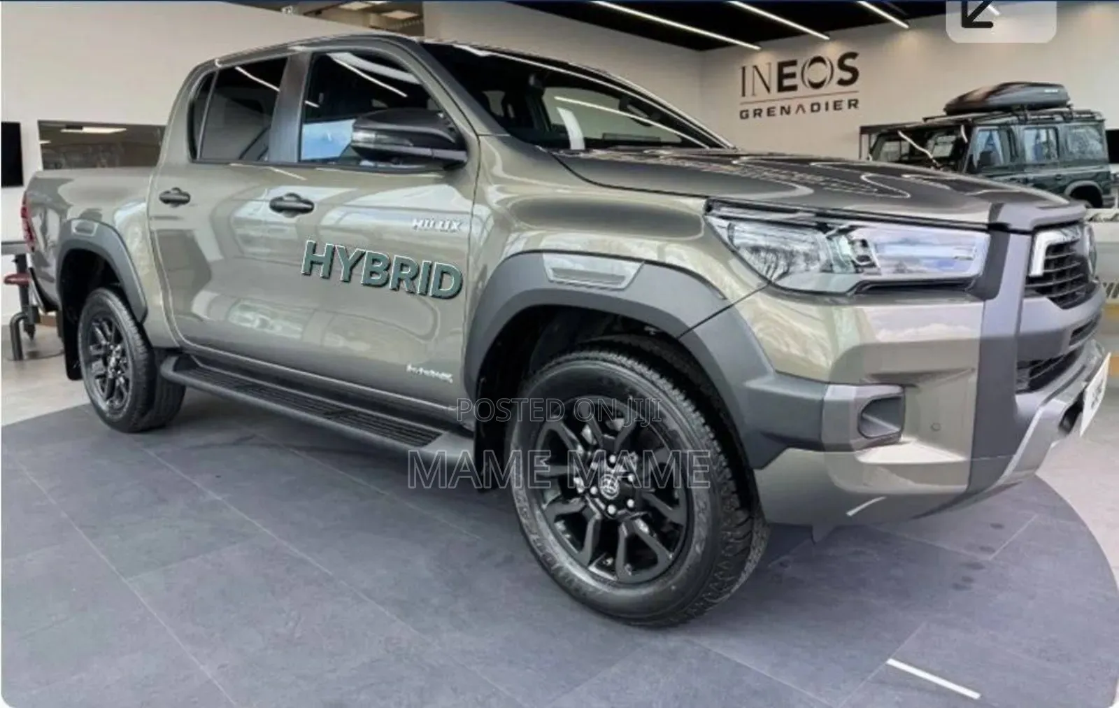 New Toyota Hilux 2025 Gray