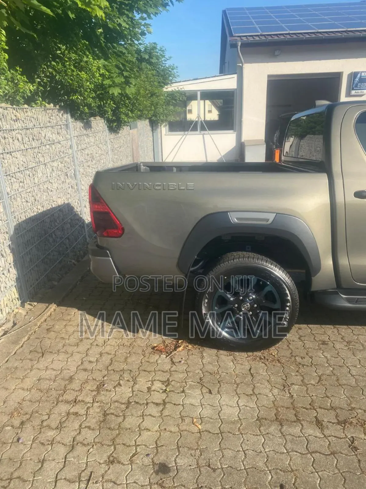 New Toyota Hilux 2025 Gray