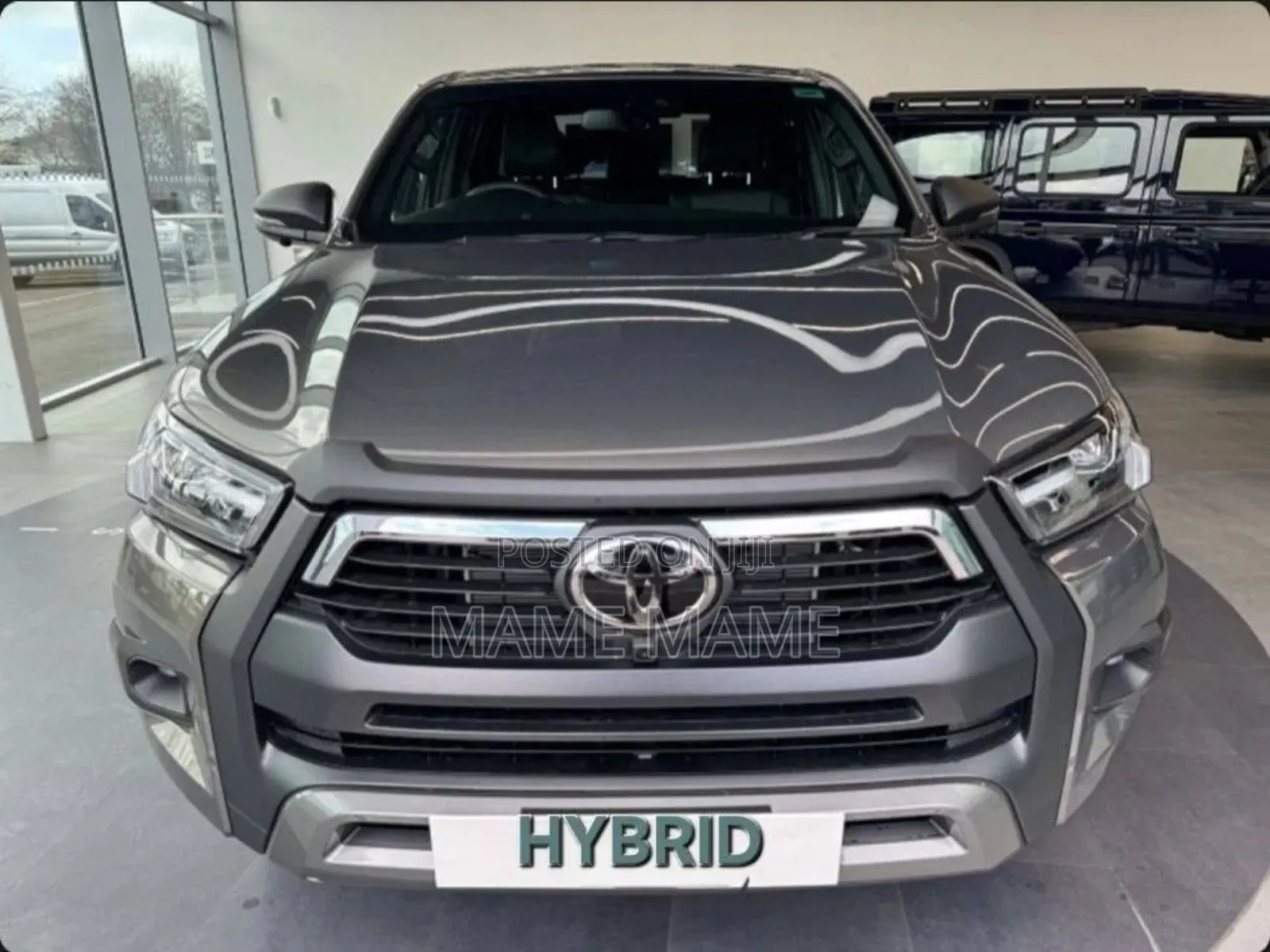 New Toyota Hilux 2025 Gray