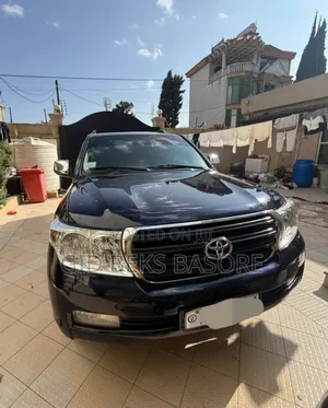 Toyota Land Cruiser 2010 Black