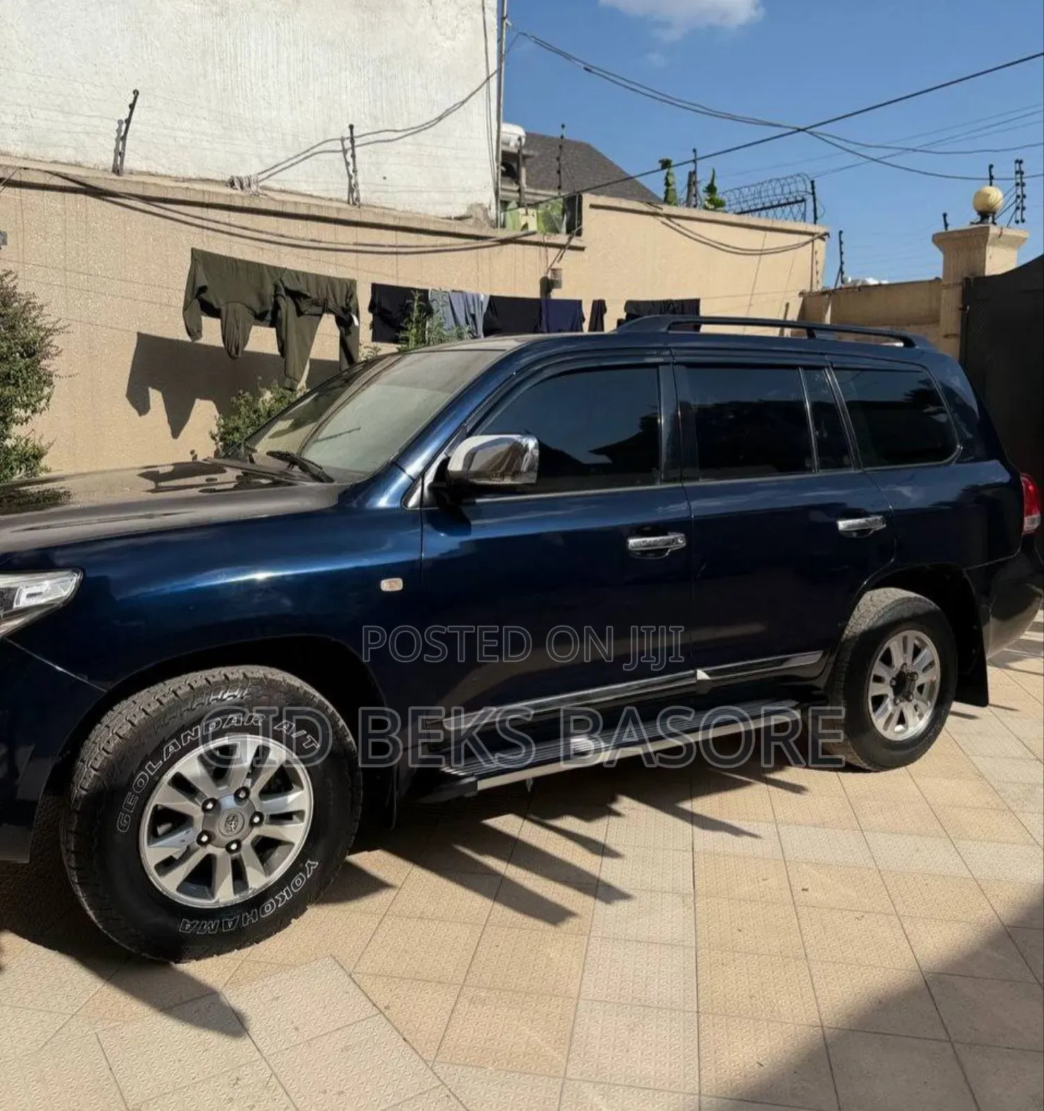 Toyota Land Cruiser 2010 Black