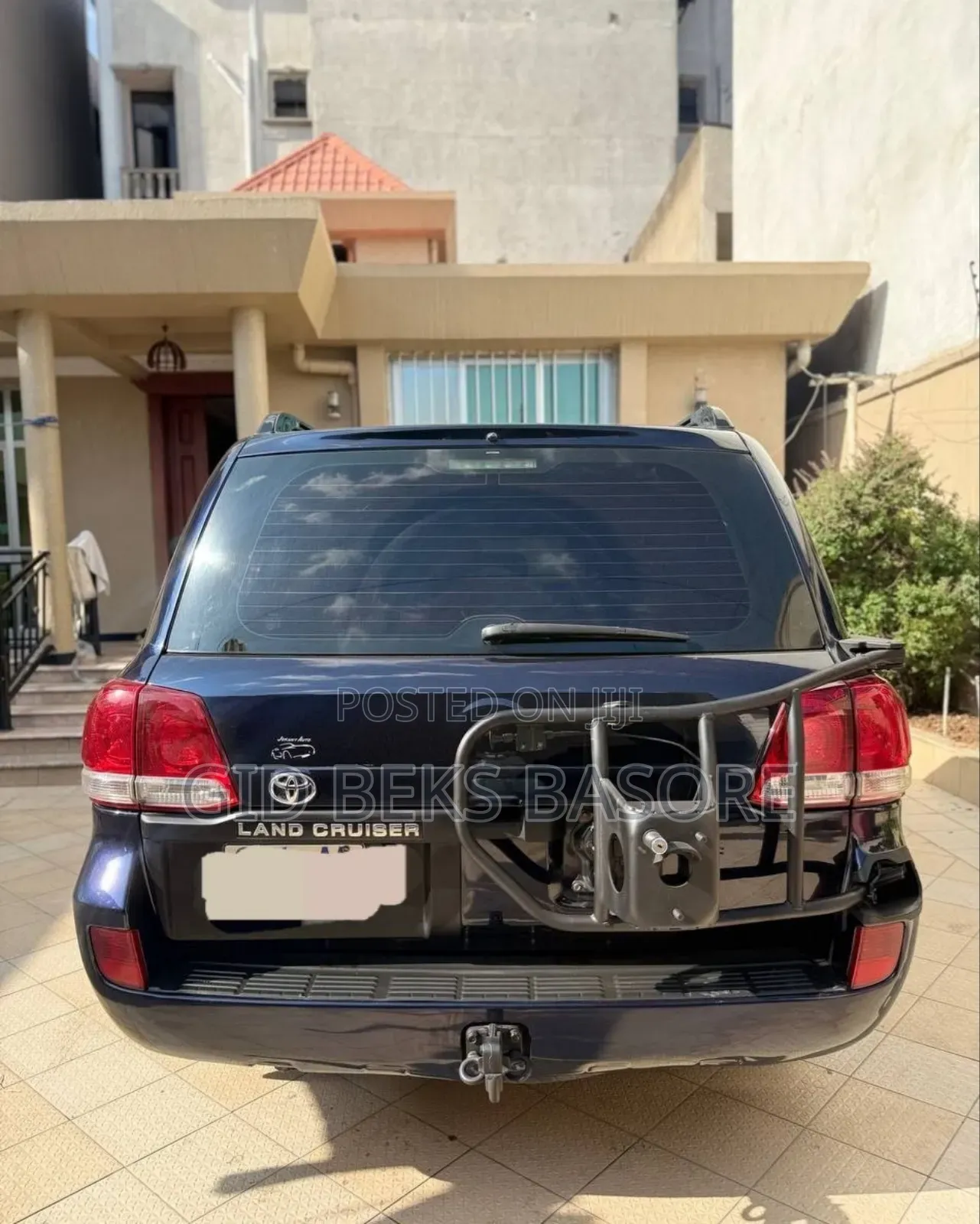 Toyota Land Cruiser 2010 Black