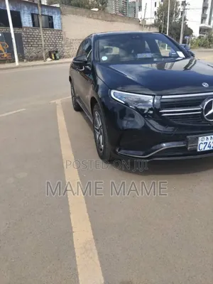 Photo - New Mercedes-Benz EQC EQC400 4MATIC 2022 Black