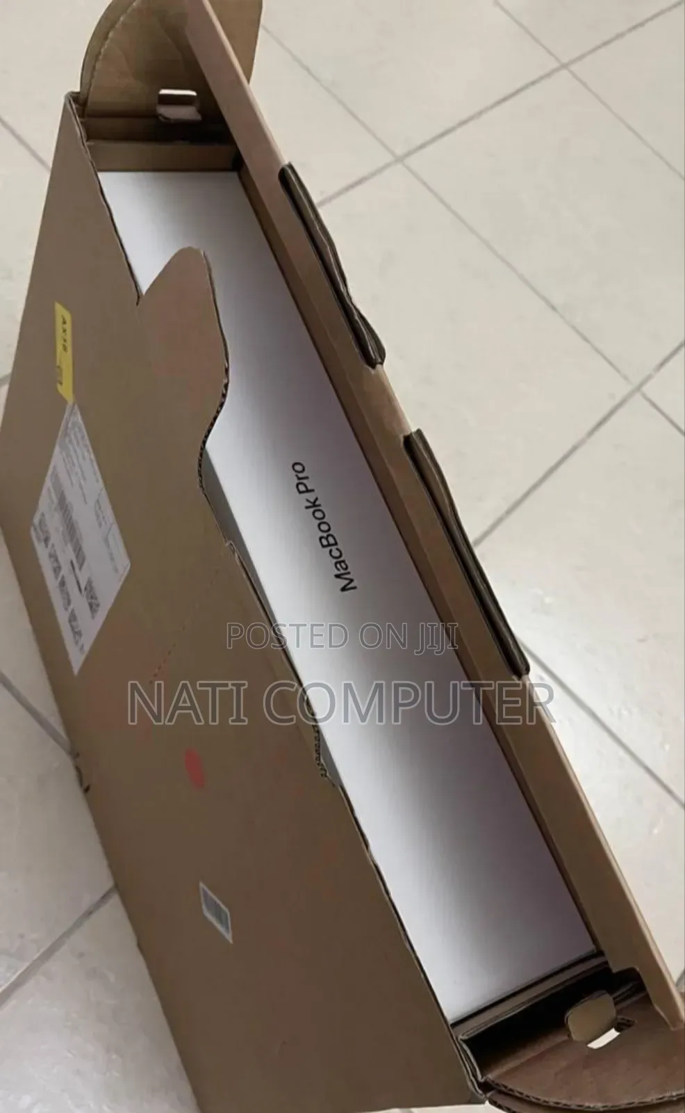 New Apple MacBook Pro 2024 M4 14-Inch 24GB Intel Core I7 SSD 512GB