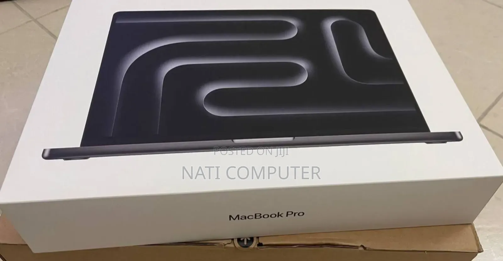 New Apple MacBook Pro 2024 M4 14-Inch 24GB Intel Core I7 SSD 512GB