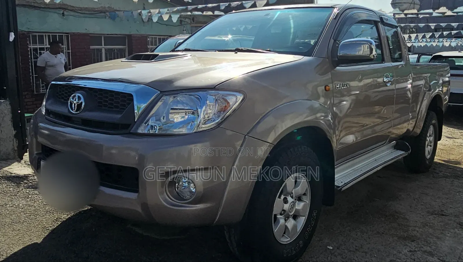 Toyota Hilux 2011 Gold