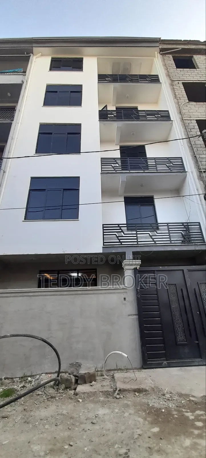 7bdrm House in Haile Garment, Nifas Silk-Lafto for sale