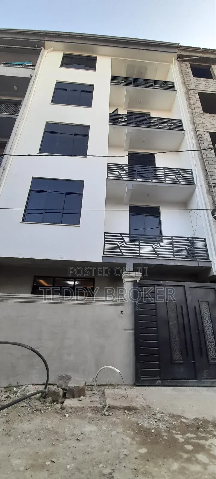 7bdrm House in Haile Garment, Nifas Silk-Lafto for sale