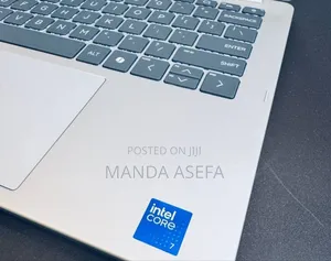 New Laptop HP OmniBook 5 Flip 14-Fp0023dx 16GB Intel Core 7 SSD 512GB