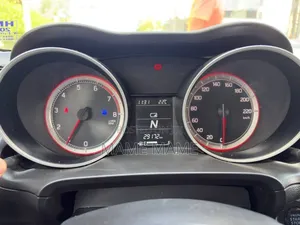 Suzuki Swift 2022 White