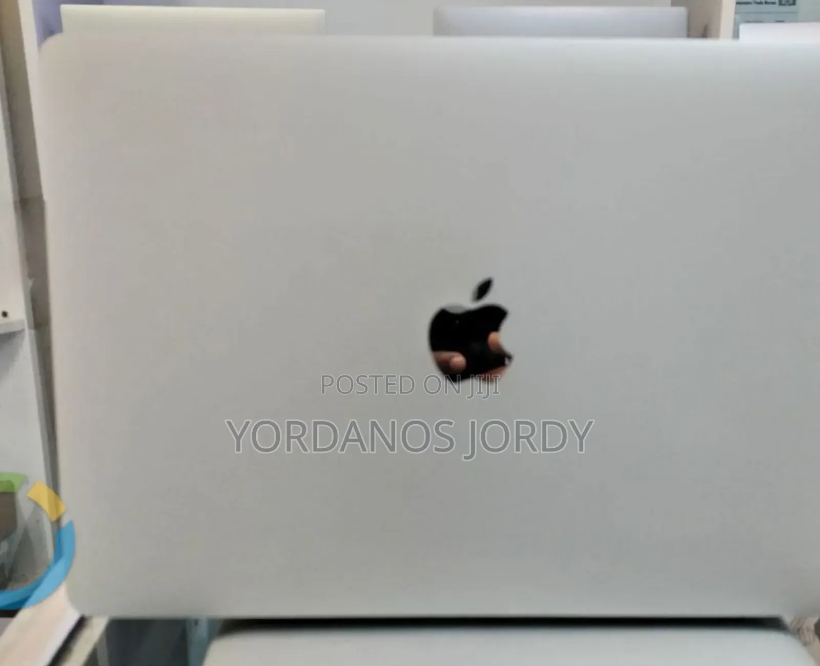 New Laptop Apple MacBook Pro 2020 16GB Apple M1 SSD 512GB