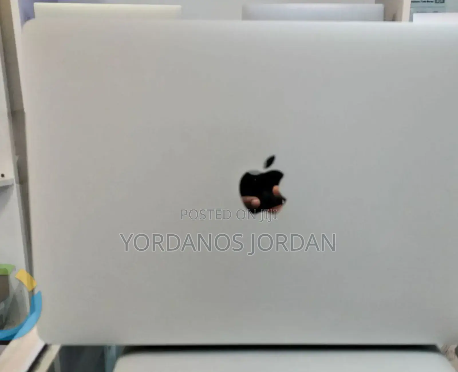 New Laptop Apple MacBook Pro 2020 16GB Apple M1 SSD 512GB