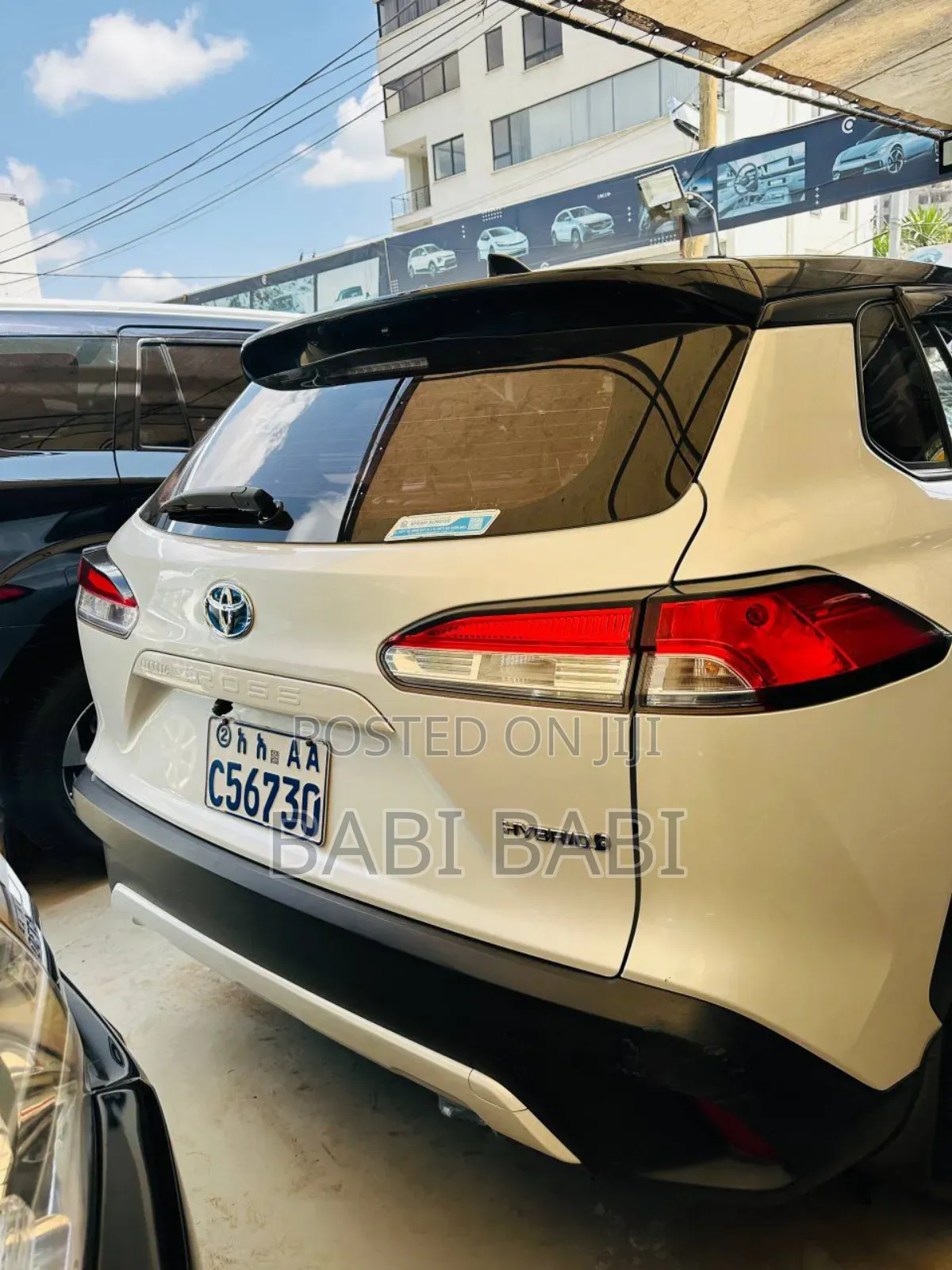 Toyota Corolla Cross Hybrid 2024 White