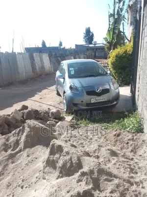 Toyota Yaris 2007 Gray