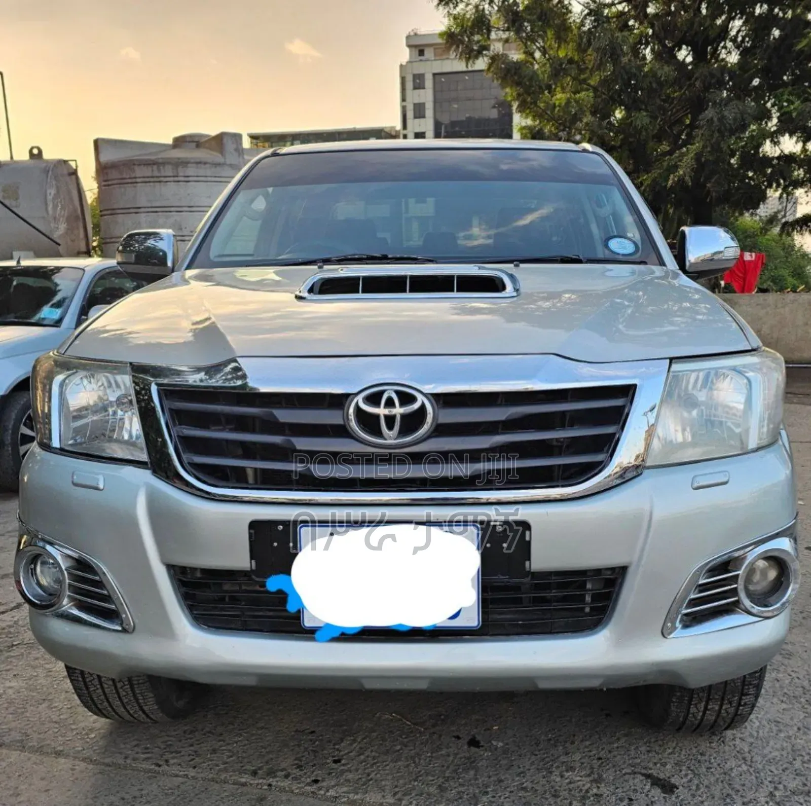 Toyota Hilux 2013 Gold