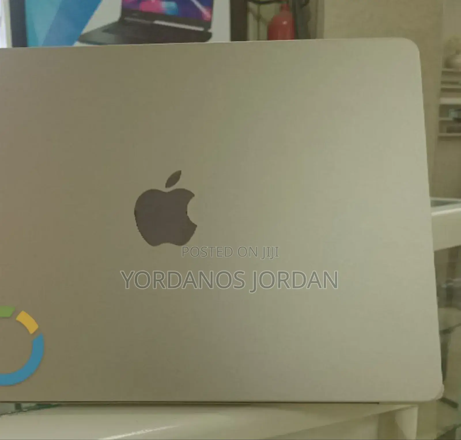 New Laptop Apple MacBook Air 2022 M2 8GB Apple M2 SSD 512GB