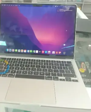 New Laptop Apple MacBook Air 2022 M2 8GB Apple M2 SSD 512GB