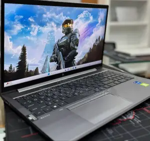 New Laptop HP ZBook Studio G4 16GB Intel Core I7 SSD 512GB