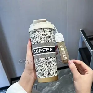 Coffee Mug Wite Straw