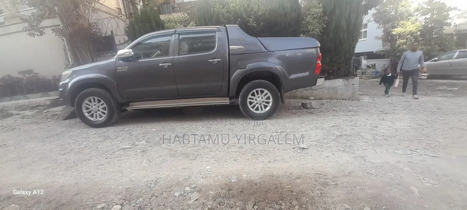 Toyota Hilux 2014 Gray