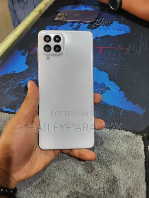 Photo - New Samsung Galaxy M53 128 GB White