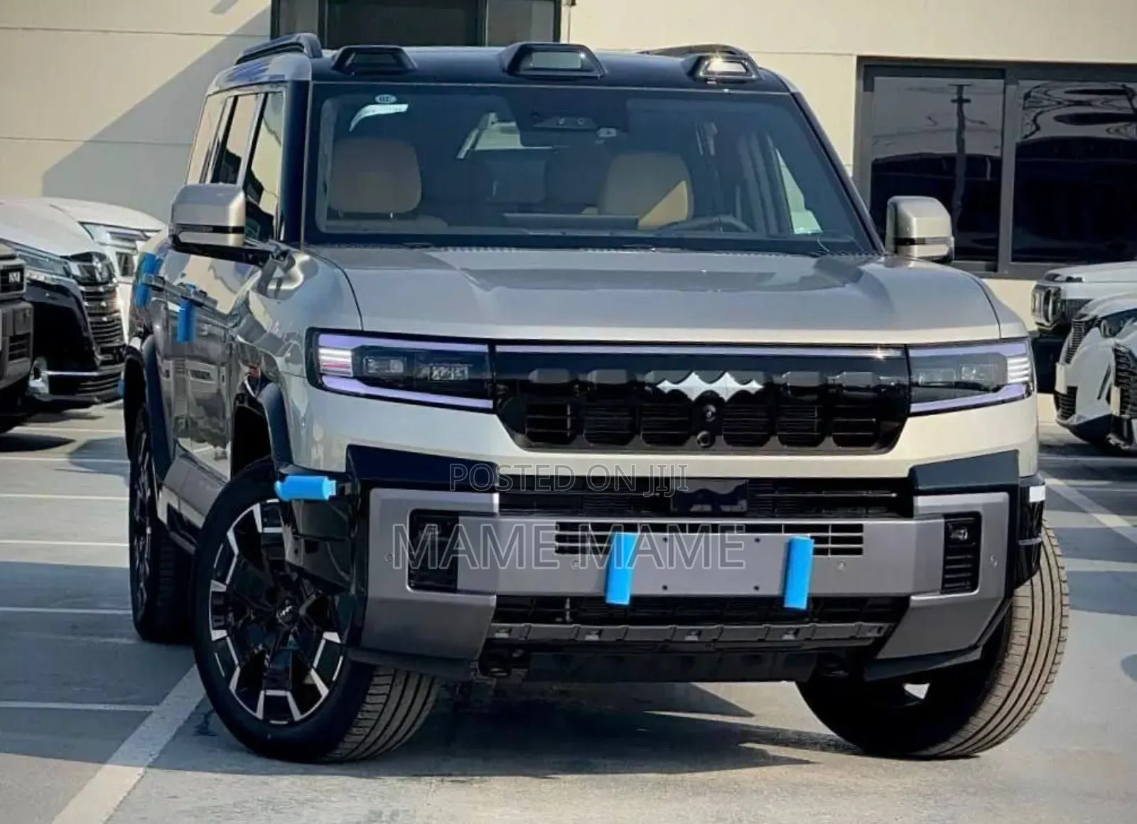 New BYD Leopard 8 2.0 Hybrid AWD 2025 Gray