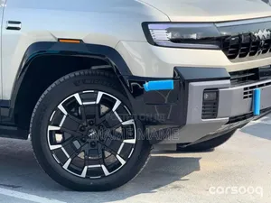 New BYD Leopard 8 2.0 Hybrid AWD 2025 Gray