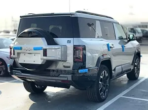 New BYD Leopard 8 2.0 Hybrid AWD 2025 Gray