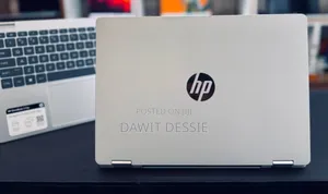 New Laptop HP OmniBook 5 Flip 16GB Intel Core 7 SSD 512GB