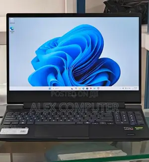 New Laptop HP Victus 15 16GB AMD Ryzen 7 SSD 512GB