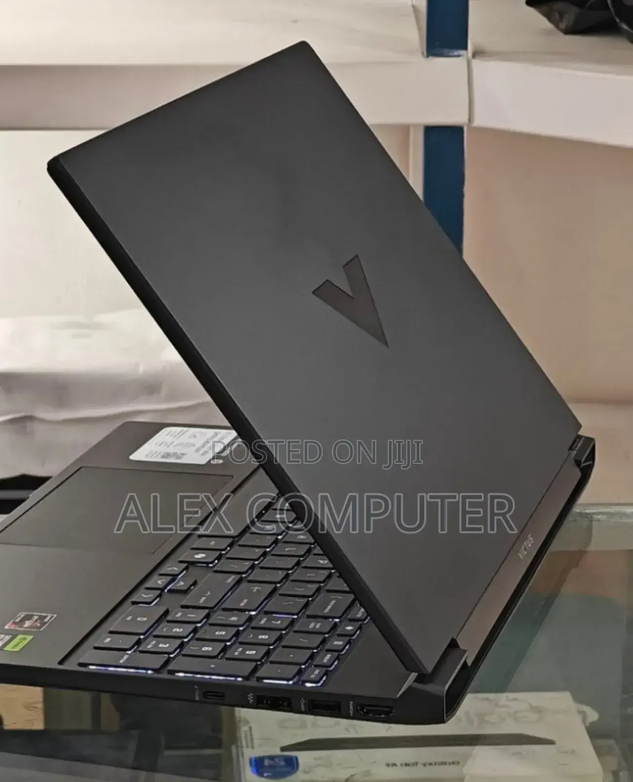 New Laptop HP Victus 15 16GB AMD Ryzen 7 SSD 512GB
