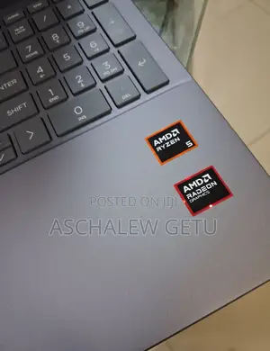 New Laptop HP Pavilion 15 8GB AMD Ryzen 5 SSD 512GB