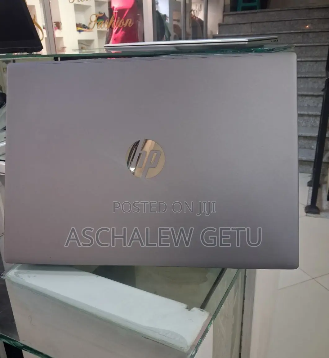 New Laptop HP Pavilion 15 8GB AMD Ryzen 5 SSD 512GB