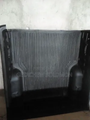 የቲዮታ ፒካፕ የኃላ ምንጣፍ ነው