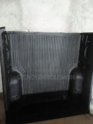 የቲዮታ ፒካፕ የኃላ ምንጣፍ ነው