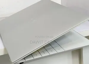 New Laptop Dell XPS 13 32GB Intel Core I7 SSD 512GB