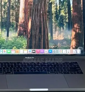 Photo - New Laptop Apple MacBook Pro 2019 16GB Intel Core I9 SSD 512GB