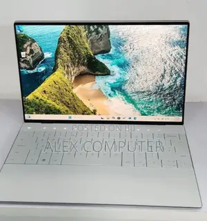 New Laptop Dell XPS 13 32GB Intel Core I7 SSD 512GB