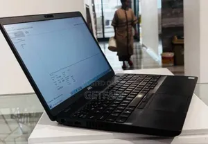 New Laptop Dell Latitude 5501 16GB Intel Core I5 SSD 512GB