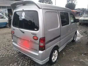 Suzuki Every Wagon 2005 Silver
