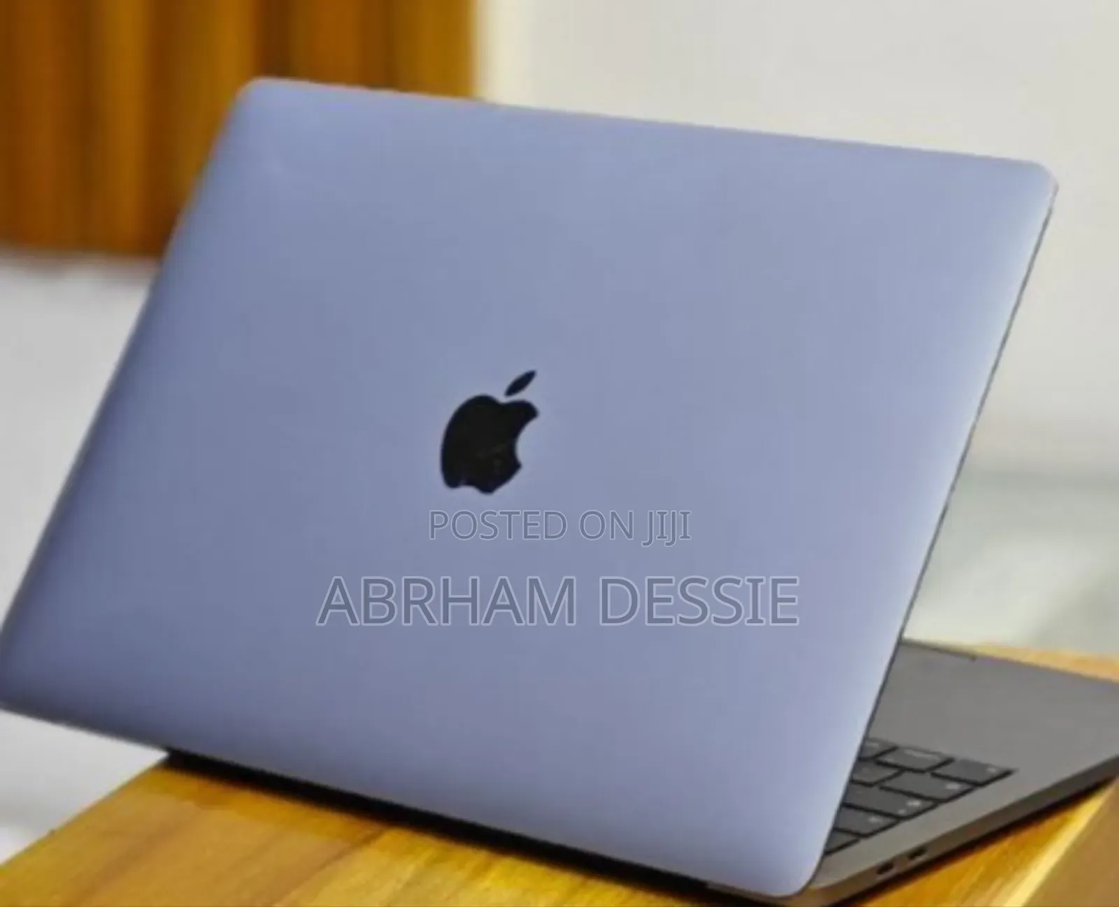 New Laptop Apple MacBook Pro 2019 16GB Intel Core I5 SSD 256GB