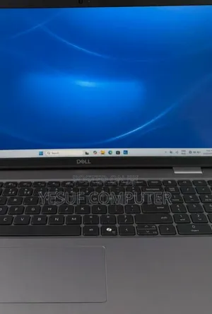 New Laptop Dell Latitude 5550 16GB Intel Core Ultra 7 SSD 1T